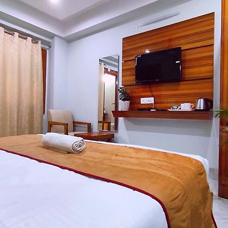 Spring Sky Haridwar By Shrigo Hotels Haridwār Exterior foto