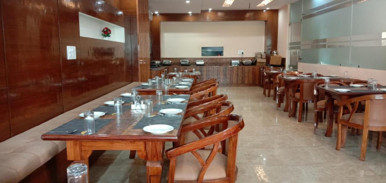Spring Sky Haridwar By Shrigo Hotels Haridwār Exterior foto